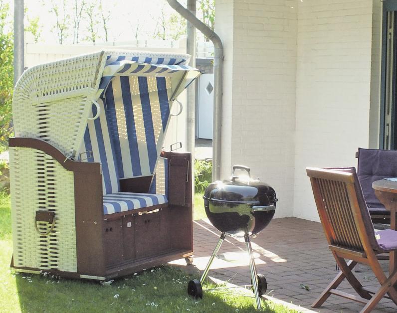 Die Designpalette bei Strandkörben reicht von ursprünglich rustikal bis elegant modern. Die Designpalette bei Strandkörben reicht von ursprünglich rustikal bis elegant modern.